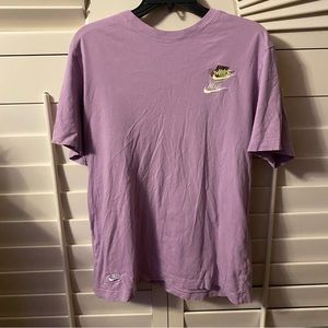 Nike Adult Medium Purple Tshirt in Good Condition Used